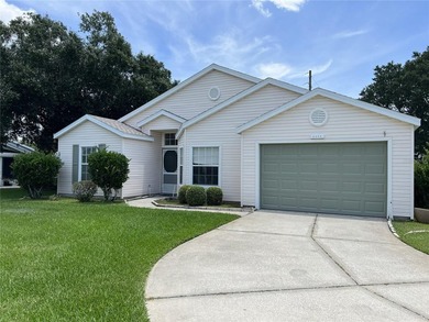 This 2BR, 2B home is maintained beautifully inside and outside on Plantation Golf Club in Florida - for sale on GolfHomes.com, golf home, golf lot