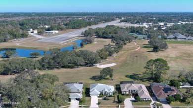 A meticulous 3 bedroom, 2 bath with an attached 2 car garage on Spruce Creek Golf Club in Florida - for sale on GolfHomes.com, golf home, golf lot