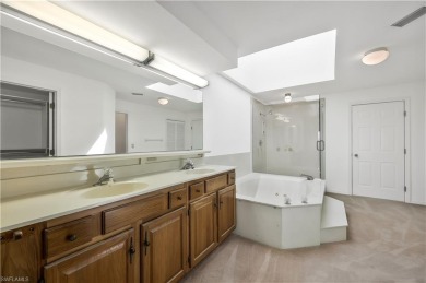 Welcome to this spacious penthouse condo nestled amidst the on  in Florida - for sale on GolfHomes.com, golf home, golf lot