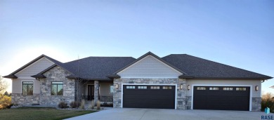 OPEN HOUSE SATURDAY  SUNDAY 1:00 - 2:30. Country living so close on Willow Run Golf Course in South Dakota - for sale on GolfHomes.com, golf home, golf lot