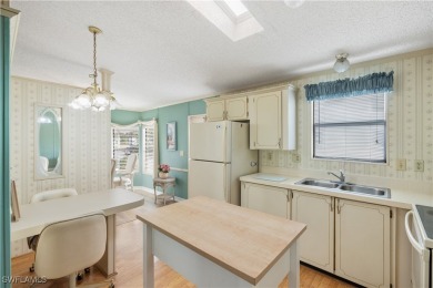 Your slice of paradise awaits with this 1989 2/2 Doublewide on Heron Creek Golf and Country Club in Florida - for sale on GolfHomes.com, golf home, golf lot