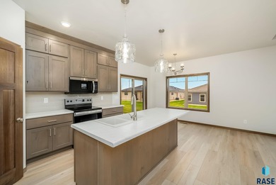 Wide Open Independence Floor Plan Villa Home in the Popular on Brandon Municipal Golf Course in South Dakota - for sale on GolfHomes.com, golf home, golf lot