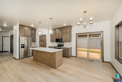 Wide Open Independence Floor Plan Villa Home in the Popular on Brandon Municipal Golf Course in South Dakota - for sale on GolfHomes.com, golf home, golf lot