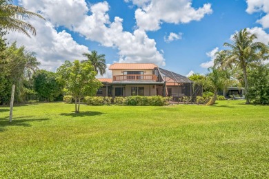 Charming 3 bedroom, 2 bathroom CBS construction home located on Club Med Sandpiper in Florida - for sale on GolfHomes.com, golf home, golf lot