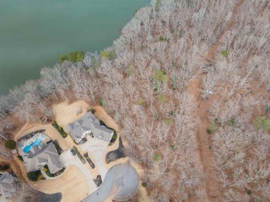 Building lot in Woodfin Ridge- Cul-de-sac lot in the gated on Woodfin Ridge Golf Club in South Carolina - for sale on GolfHomes.com, golf home, golf lot