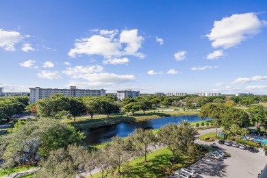 A SHORTSALE FOR INVESTORS NEEDS FULL RENOVATION PRESENT ALL on Palm-Aire Country Club and Resort - Palms in Florida - for sale on GolfHomes.com, golf home, golf lot