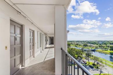 A SHORTSALE FOR INVESTORS NEEDS FULL RENOVATION PRESENT ALL on Palm-Aire Country Club and Resort - Palms in Florida - for sale on GolfHomes.com, golf home, golf lot