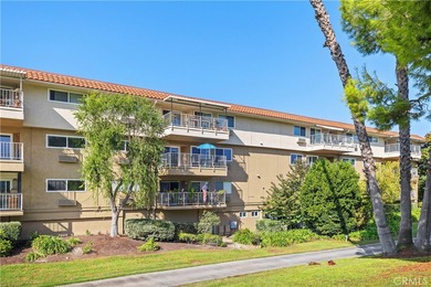 YOU WILL NOT WANT TO MISS THIS BEAUTIFULLY REMODELED GARDEN on Leisure Village Par 3 Golf Course in California - for sale on GolfHomes.com, golf home, golf lot