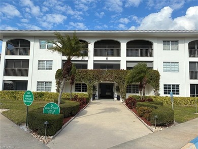 ESTATE SALE: HANDYMAN SPECIAL BARGAIN OPPORTUNITY! Completely on High Point Country Club in Florida - for sale on GolfHomes.com, golf home, golf lot