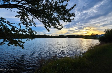Coming soon listing & cant be shown until 10/16. Do not miss on Greenbriar Woodlands in New Jersey - for sale on GolfHomes.com, golf home, golf lot