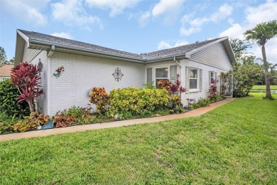 Welcome to this beautifully updated villa in Palm Harbor's on Highland Lakes Executive Golf Course in Florida - for sale on GolfHomes.com, golf home, golf lot