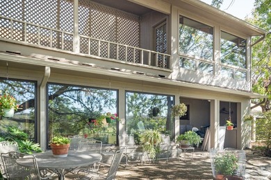 SPACIOUS TOWNHOME WITH PREMIER VIEW OF RIVERHILL GOLF COURSE AT on Riverhill Country Club in Texas - for sale on GolfHomes.com, golf home, golf lot