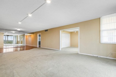 Welcome to 3520 Oaks Way Unit 1004 - a beautifully maintained on Palm-Aire Country Club and Resort - The Oaks in Florida - for sale on GolfHomes.com, golf home, golf lot