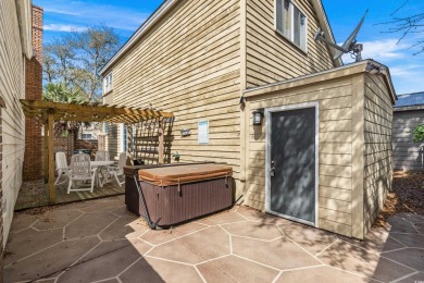 Beautifully remodeled and fully furnished 3 bedroom, 2 bath home on Beachwood Golf Club in South Carolina - for sale on GolfHomes.com, golf home, golf lot