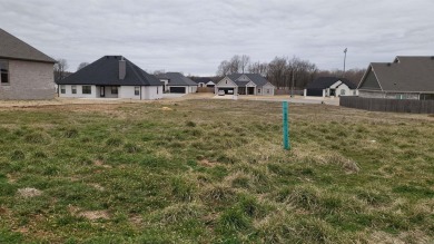 Build-ready lot in one of Paragould's newest subdivisions.  This on Paragould Country Club in Arkansas - for sale on GolfHomes.com, golf home, golf lot