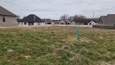 Build-ready lot in one of Paragould's newest subdivisions.  This on Paragould Country Club in Arkansas - for sale on GolfHomes.com, golf home, golf lot