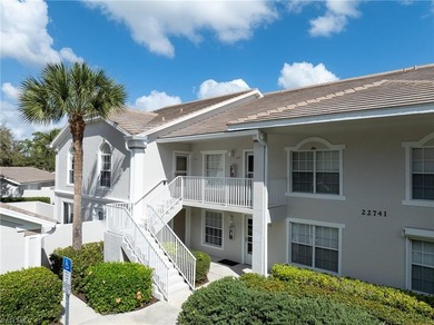Motivated seller has this 2 BR/ 2 BA plus den condo priced to on Fountain Lakes Community Golf Course in Florida - for sale on GolfHomes.com, golf home, golf lot