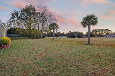 *Now offering a $5,000 Closing Cost Credit with receipt of an on Santee-Cooper Country Club in South Carolina - for sale on GolfHomes.com, golf home, golf lot