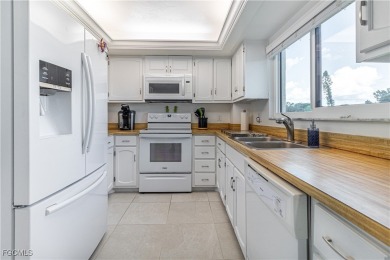 This Palmetto Floor Plan offers 1654 sq ft of living space and on Seven Lakes Golf and Tennis Community in Florida - for sale on GolfHomes.com, golf home, golf lot