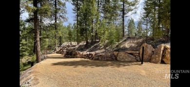 Don't miss this incredible opportunity to own one of the last on Terrace Lakes Golf Resort in Idaho - for sale on GolfHomes.com, golf home, golf lot