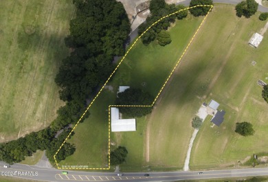 Excellent chance for growth to construct a shopping center on Les Vieux Chenes Golf Course in Louisiana - for sale on GolfHomes.com, golf home, golf lot