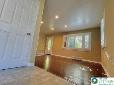 Beautiful Single and VERY LOW maintenance home in the upscale on Wyoming Valley Country Club in Pennsylvania - for sale on GolfHomes.com, golf home, golf lot