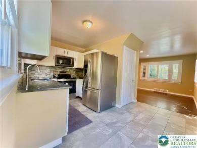 Beautiful Single and VERY LOW maintenance home in the upscale on Wyoming Valley Country Club in Pennsylvania - for sale on GolfHomes.com, golf home, golf lot