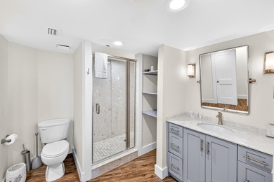 This beautifully appointed 2-bedroom, 2-bath condo is move-in or on Sandestin Golf and Beach Resort - The Links in Florida - for sale on GolfHomes.com, golf home, golf lot