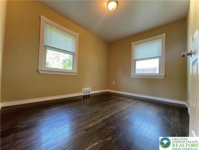 Beautiful Single and VERY LOW maintenance home in the upscale on Wyoming Valley Country Club in Pennsylvania - for sale on GolfHomes.com, golf home, golf lot