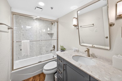 This beautifully appointed 2-bedroom, 2-bath condo is move-in or on Sandestin Golf and Beach Resort - The Links in Florida - for sale on GolfHomes.com, golf home, golf lot