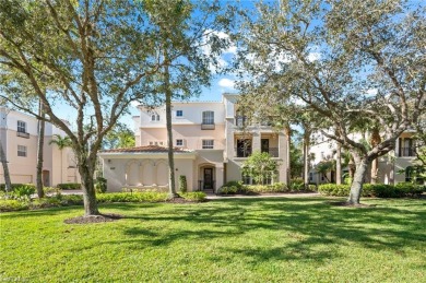 NO GOLF WAITLIST. Introducing a luxurious 3 bed, 2 bath condo on Tiburon Golf Club in Florida - for sale on GolfHomes.com, golf home, golf lot