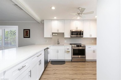 Welcome to this charming villa near the Heart of Naples, tucked on The Glades Golf and Country Club in Florida - for sale on GolfHomes.com, golf home, golf lot