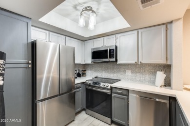 Golf Community Living in a Prime Location! This 2-bed, 1.5-bath on Dobson Ranch Municipal Golf Course in Arizona - for sale on GolfHomes.com, golf home, golf lot