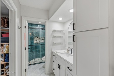 This is the one! A rare single-story unit and no neighborhoods on The Lodge at Ventana Canyon - Canyon  in Arizona - for sale on GolfHomes.com, golf home, golf lot