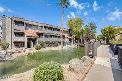 Golf Community Living in a Prime Location! This 2-bed, 1.5-bath on Dobson Ranch Municipal Golf Course in Arizona - for sale on GolfHomes.com, golf home, golf lot