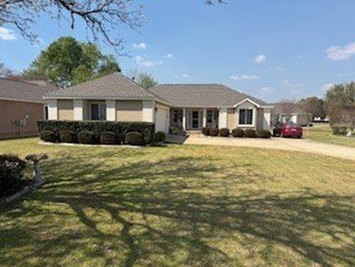 Welcome to your new home in the desirable Country Club of AL! on Red Eagle Golf Course in Alabama - for sale on GolfHomes.com, golf home, golf lot