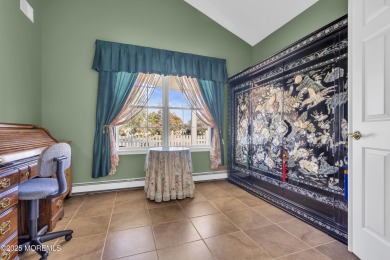 Welcome to this elegant Byron model with a loft/four season on Renaissance Country Club in New Jersey - for sale on GolfHomes.com, golf home, golf lot