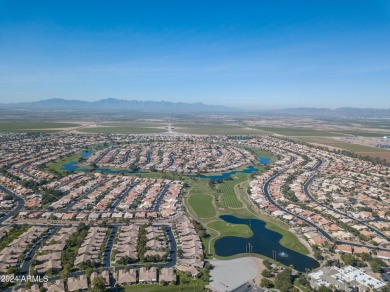 COMES FULLY FURNISHED! Rare turnkey Home in Sun Lakes! Tucked on Oakwood Golf Club  in Arizona - for sale on GolfHomes.com, golf home, golf lot