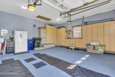 Welcome to this elegant Byron model with a loft/four season on Renaissance Country Club in New Jersey - for sale on GolfHomes.com, golf home, golf lot