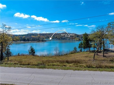 Lake Views, Lakefront  Lake Access - The Total Package! This on Lake Valley Country Club in Missouri - for sale on GolfHomes.com, golf home, golf lot