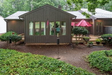 Welcome Home!
This charming ranch-style home sits on the 9th on Carolina Trace Country Club in North Carolina - for sale on GolfHomes.com, golf home, golf lot
