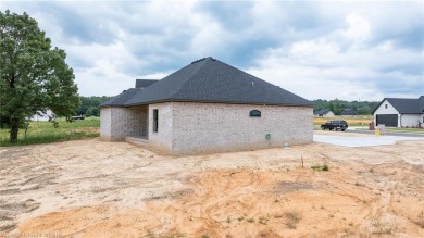 Now offering up to $7,500 in builder and preferred lender on Vache-Grasse Country Club in Arkansas - for sale on GolfHomes.com, golf home, golf lot