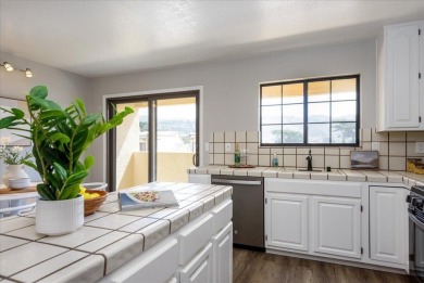 Live the coastal dream in this move-in-ready 2-bedroom, 2-bath on Sharp Park Golf Course in California - for sale on GolfHomes.com, golf home, golf lot