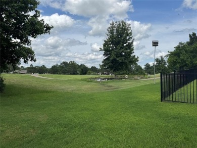 Great curb appeal on this 3BD-3BA Golf Course Home at Holly Lake on Holly Lake Ranch Golf Club in Texas - for sale on GolfHomes.com, golf home, golf lot