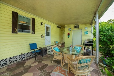 Welcome to affordable Florida living in the highly desirable 55+ on Six Lakes Country Club in Florida - for sale on GolfHomes.com, golf home, golf lot