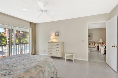 PRICED TO SELL! A Must See! Don't miss this light and bright on Martin County Golf Course in Florida - for sale on GolfHomes.com, golf home, golf lot