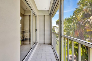 Priced to Sell! A Must See! Don't miss this light and bright on Martin County Golf Course in Florida - for sale on GolfHomes.com, golf home, golf lot