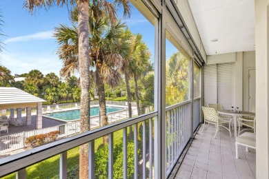 Priced to Sell! A Must See! Don't miss this light and bright on Martin County Golf Course in Florida - for sale on GolfHomes.com, golf home, golf lot