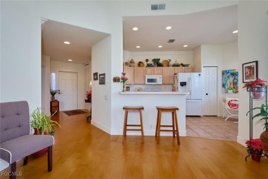 Top floor 3 bedroom condo in Lexington Country Club's Golf on Lexington Country Club in Florida - for sale on GolfHomes.com, golf home, golf lot