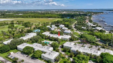 Priced to Sell! A Must See! Don't miss this light and bright on Martin County Golf Course in Florida - for sale on GolfHomes.com, golf home, golf lot